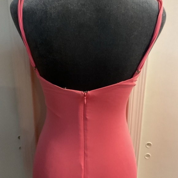 🖤 Coral Bodycon Mini Dress - Picture 4 of 4